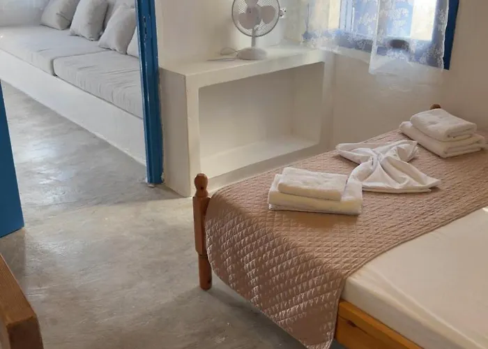 Semesterbostad Syrma Sunset Areti